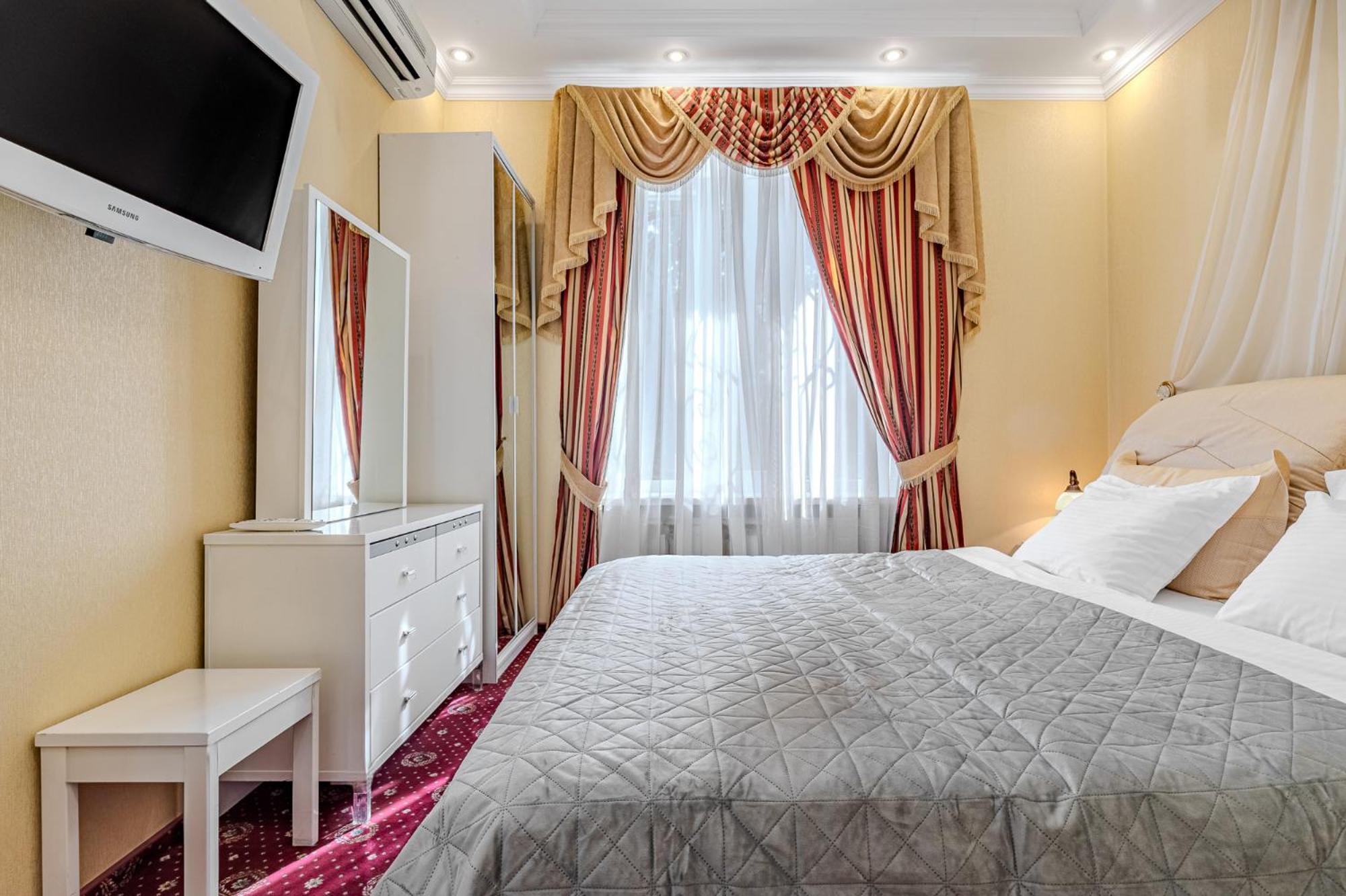 джинтама галерея Отель 3*
