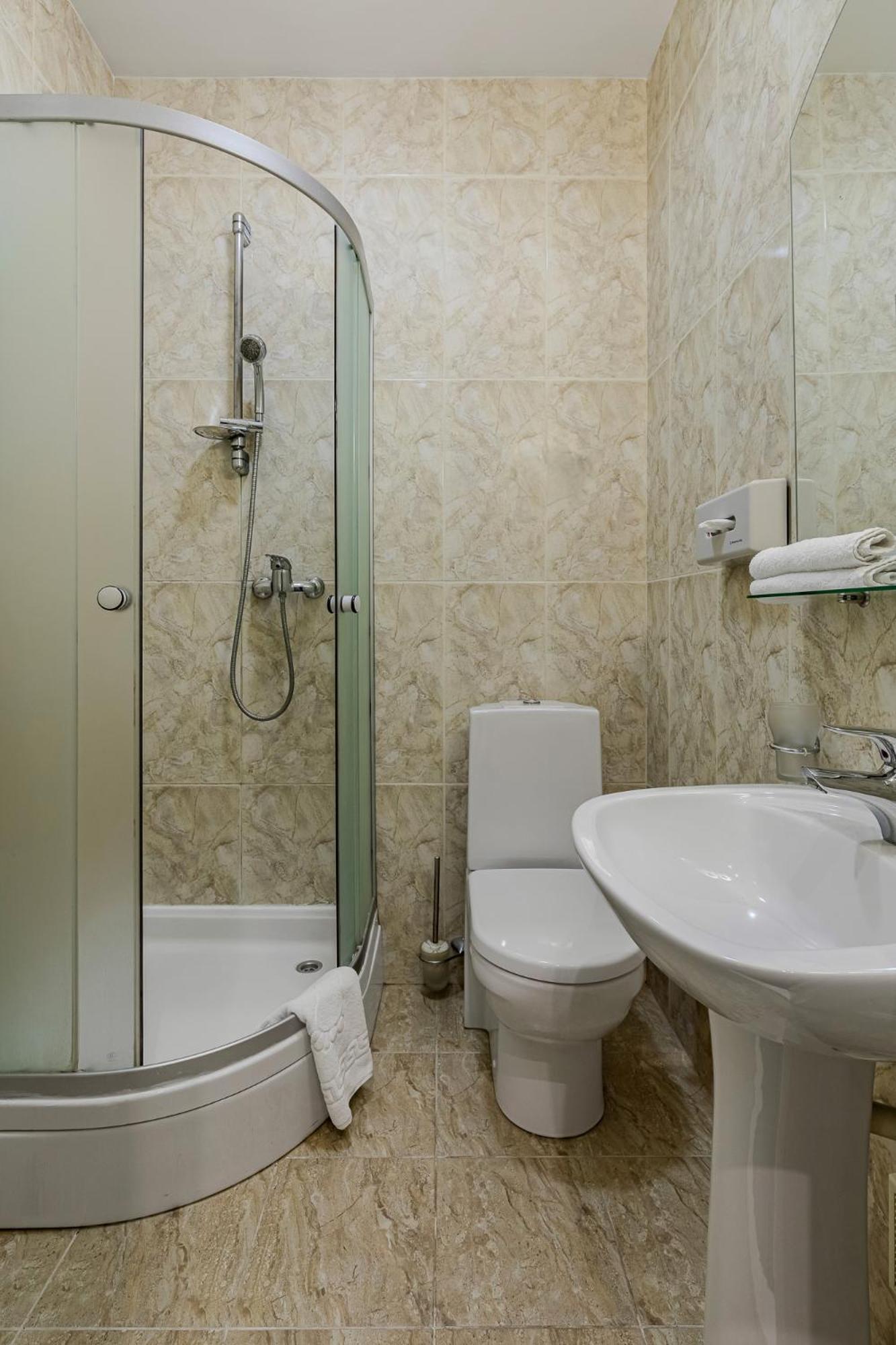 джинтама галерея Отель 3*